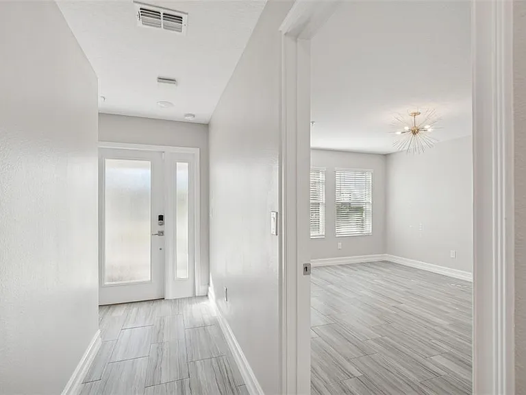 4921 W Paul Ave #4 — Photo 5