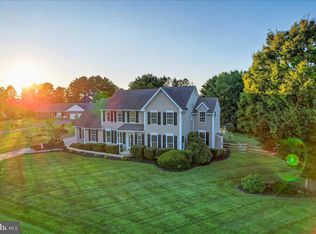 43 Violet Ln, West Grove, PA 19390