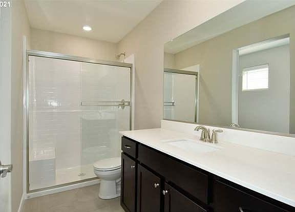 4th image of 15518 NE 72nd Way
