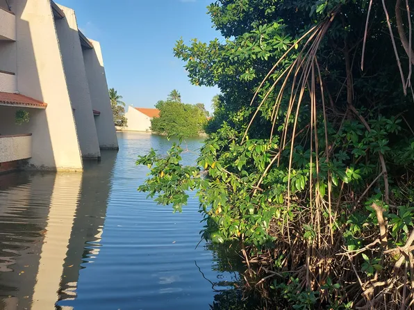 121 Mill Harbour, St. Croix, VI 00820