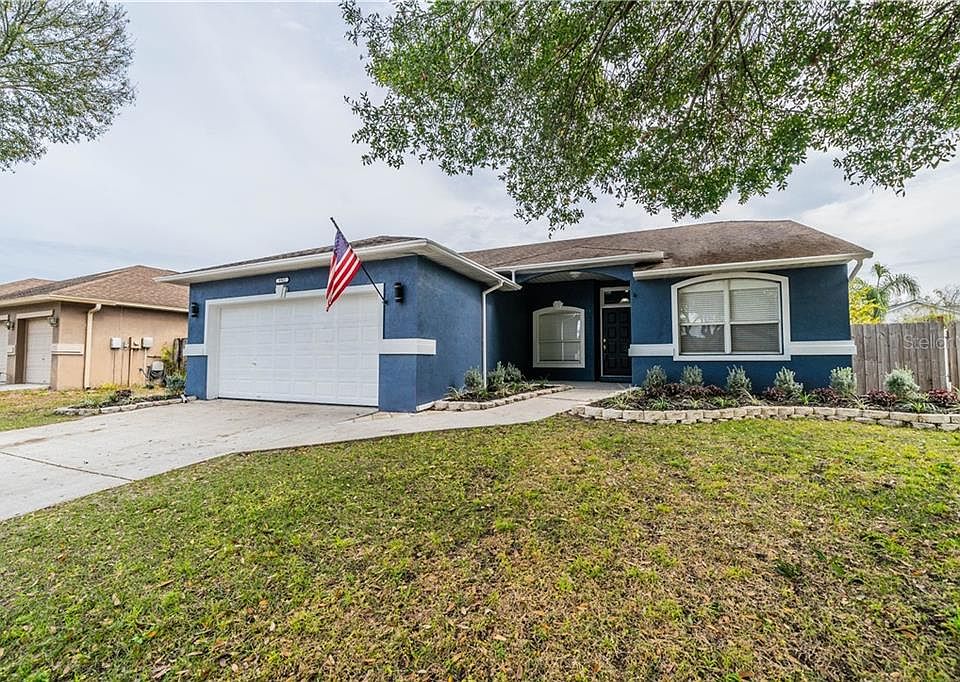 1st image of 9902 Cristina Dr