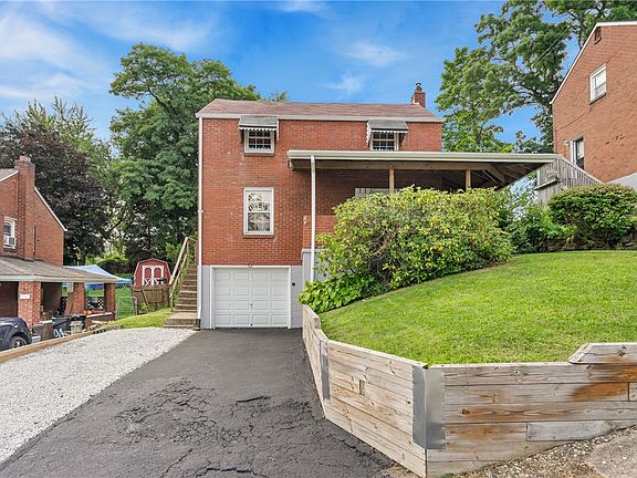 3rd image of 709 Lynda Ln