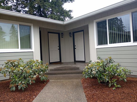 2nd image of 128 SE 162nd Ave #16