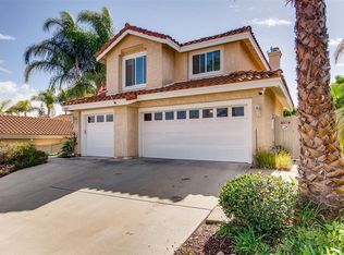 1861 Paseo Del Lago Dr, Vista, CA 92081
