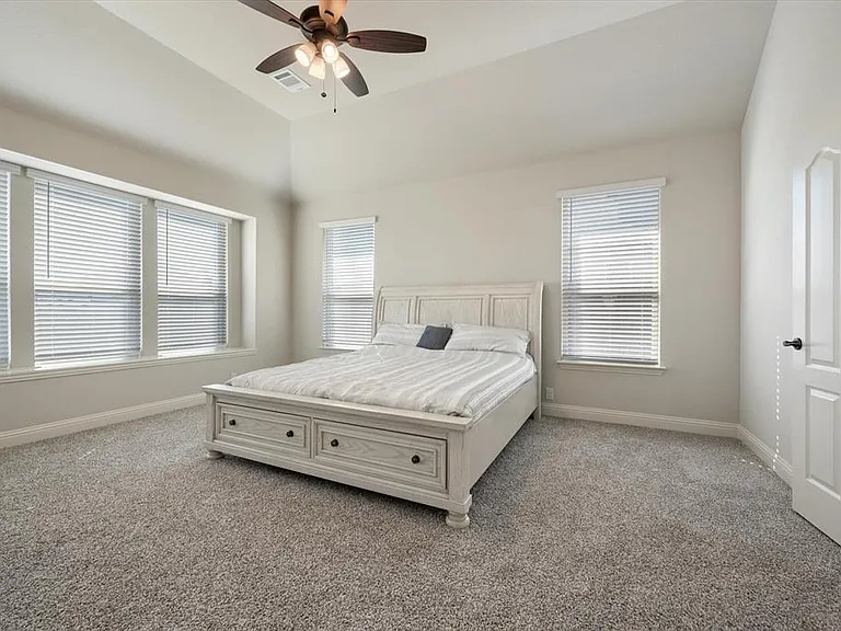 5038 Ridgegate Ln — Photo 14
