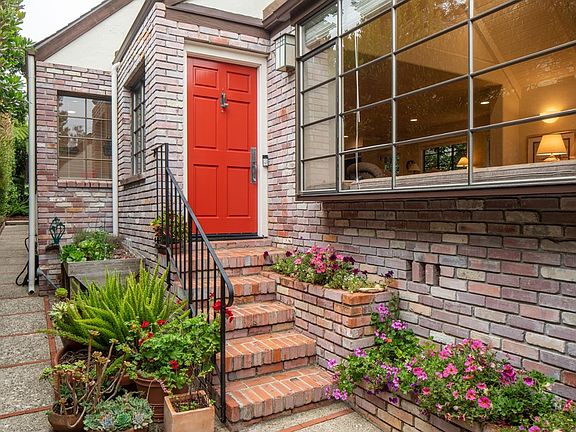 3rd image of 26246 Carmelo St