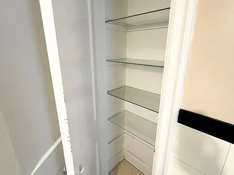 1614 Franklin Ave — Photo 11