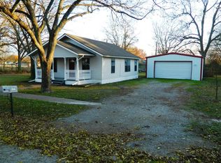 309 E College St, Leonard, TX 75452