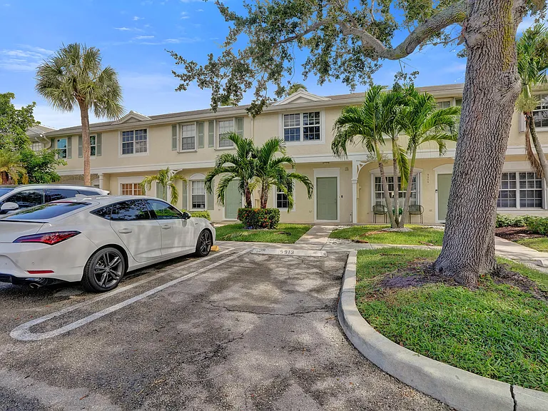 9913 NW 57th Mnr — Photo 50