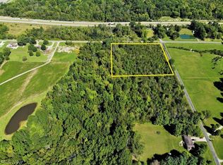 Jones Rd, Diamond, OH 44412