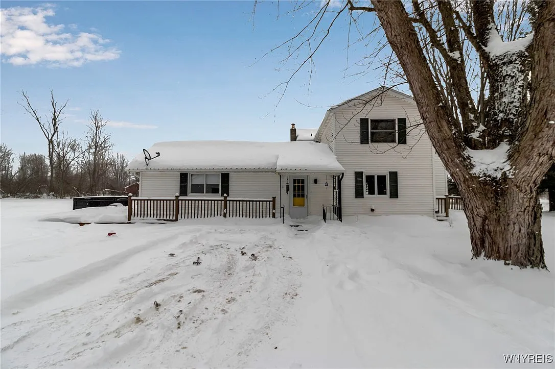 5773 Fisk Rd photo 1