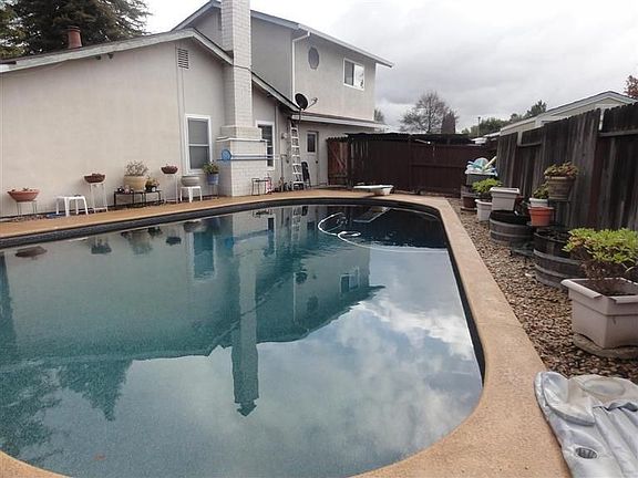 2nd image of 9033 Thilow Dr