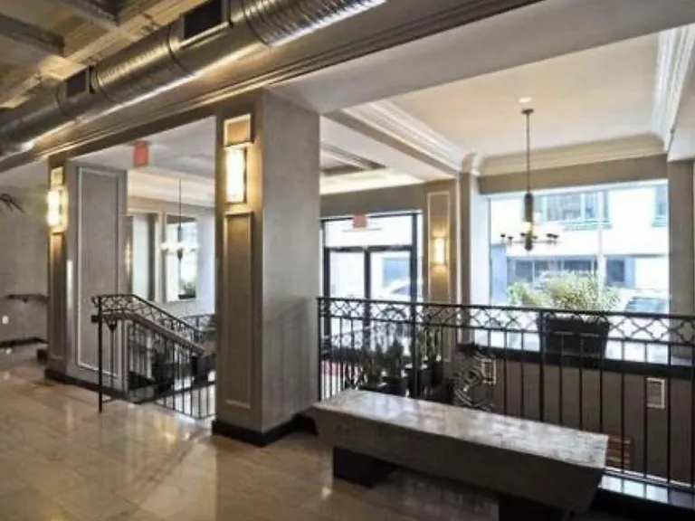 700 Church St #408 — Photo 2