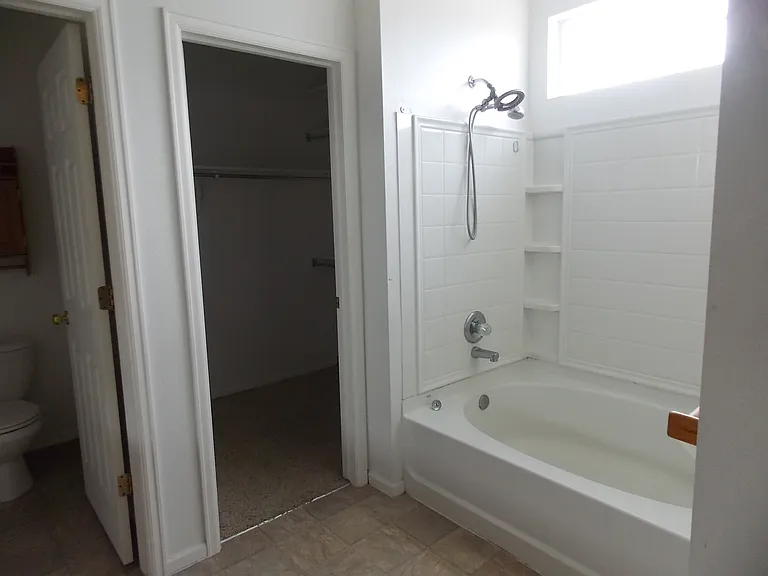 18521 E Harvard Dr — Photo 14