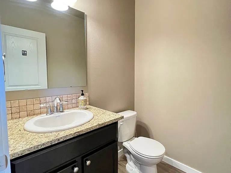 6337 Marble St — Photo 8