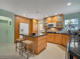 2200 N Riverside Dr, Pompano Beach, FL 33062