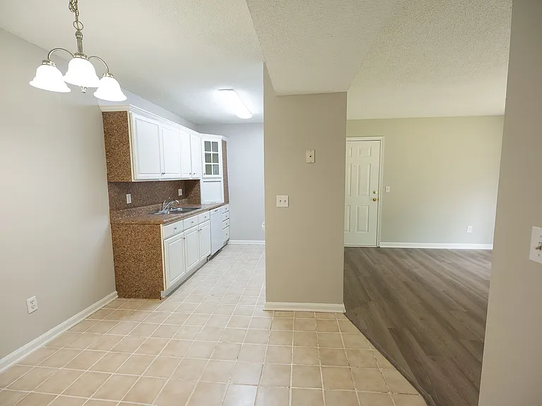 5639 Hornaday Rd #B — Photo 6