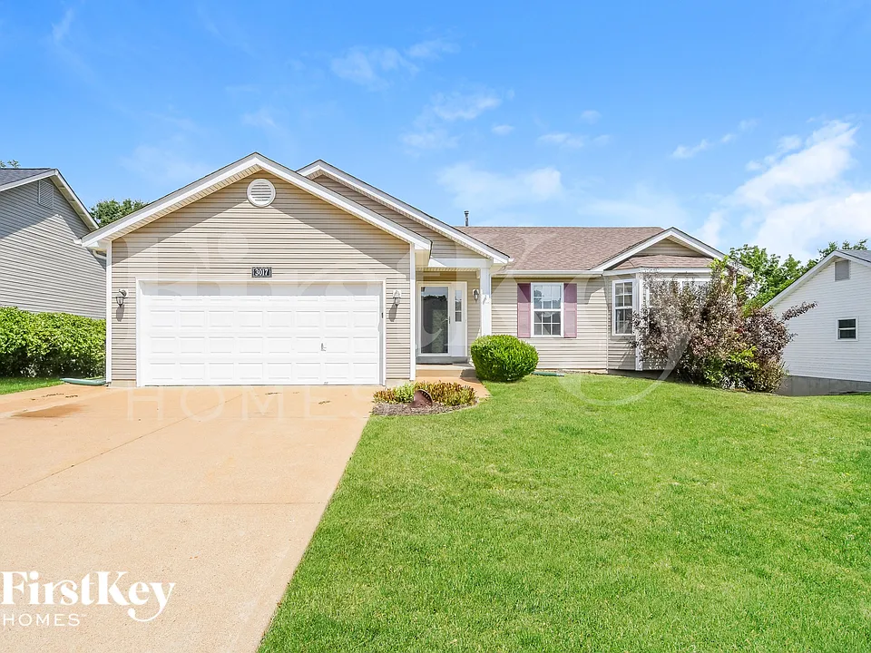 3017 Valley Oaks Dr