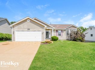 3017 Valley Oaks Dr, Imperial, MO 63052
