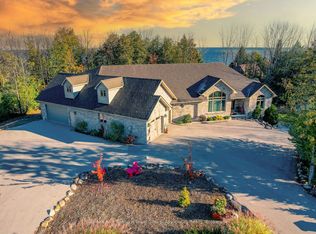 135 Algonquin Dr, Meaford, ON N4L0A7