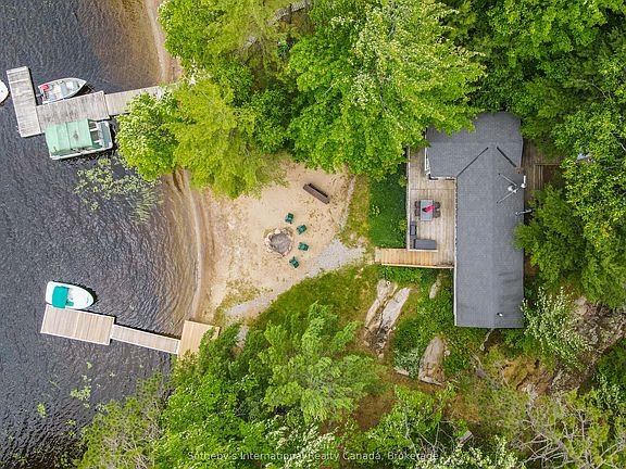 3rd image of 1040 S Kahshe Lake Rd