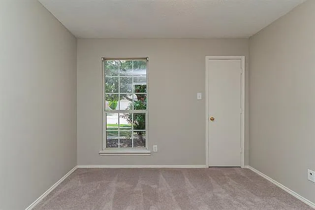 2404 Glenhaven Dr — Photo 81