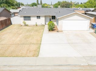 11414 14th Ave, Armona, CA 93202