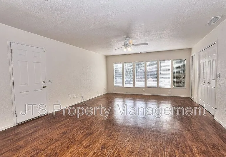 6830 Mellodora Dr — Photo 24