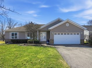 862 Berkshire Pl, Crete, IL 60417