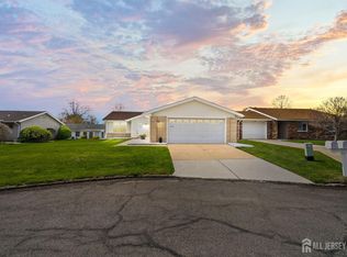 214 Branch Rd, Monroe Township, NJ 08831