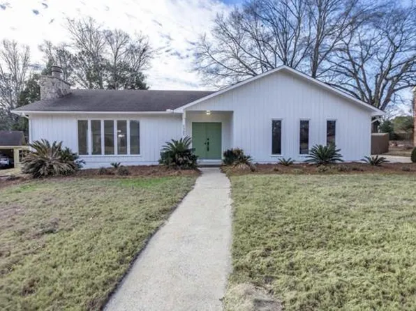 5302 Pine Needle Dr, Columbus, GA 31907