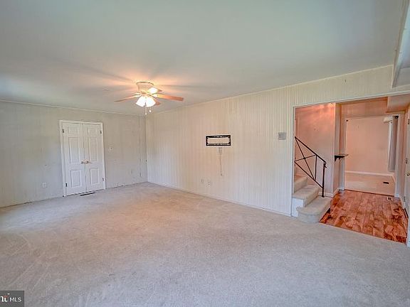 5th image of 2627 Felter Ln