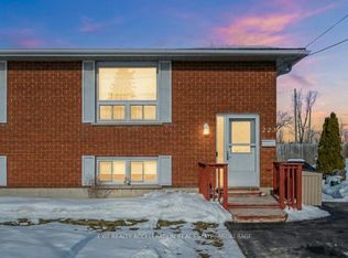 223 Newburgh Rd, Greater Napanee, ON K7R 1C8