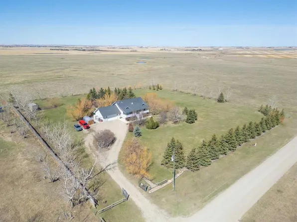 251002 E Range Road 262, Wheatland County, AB T1P 0T5