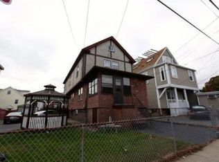 537 Revere St, Revere, MA 02151