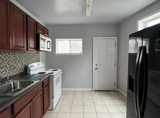 5958 N Beechwood St, Philadelphia, PA 19138