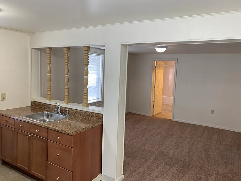 308 N Main St #D — Photo 6