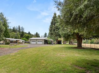 3390 Griffin Creek Rd, Medford, OR 97501