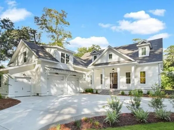 21 Deer Run, Savannah, GA 31411