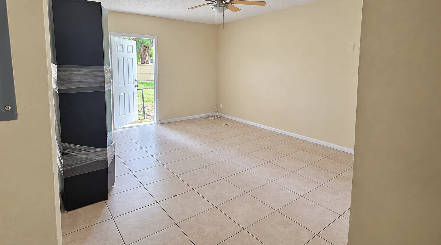 1 bed, 570 sqft, $1,600 — Photo 4
