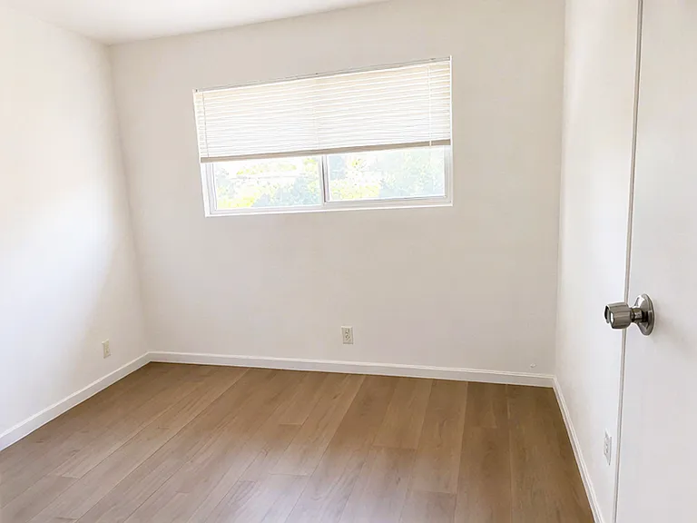 151 Catron Dr — Photo 11