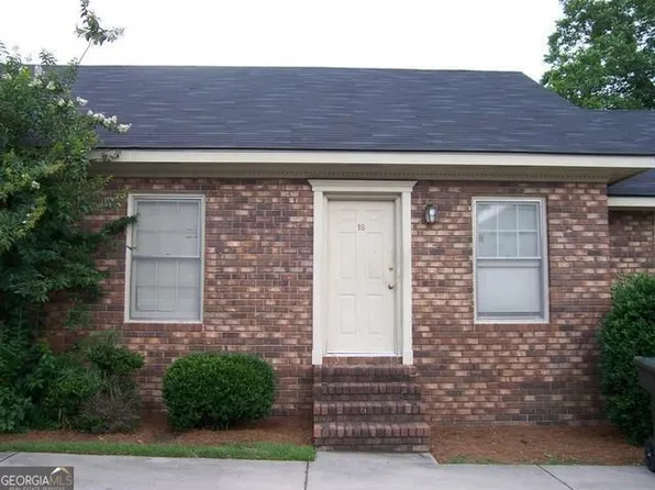 100 Lanier Dr APT 18, Statesboro, GA 30458