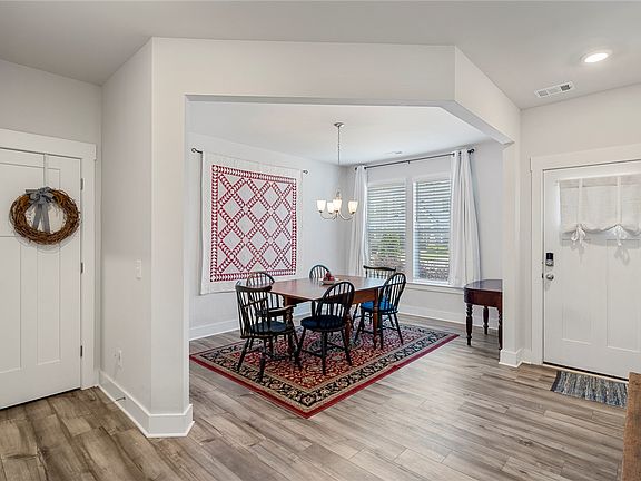 3rd image of 248 Rosecroft Dr
