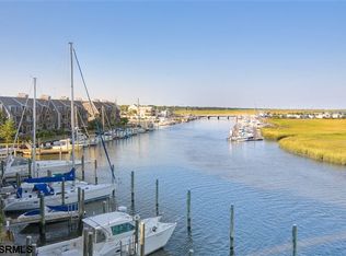 105 Harbour Cv #4105, Somers Point, NJ 08244