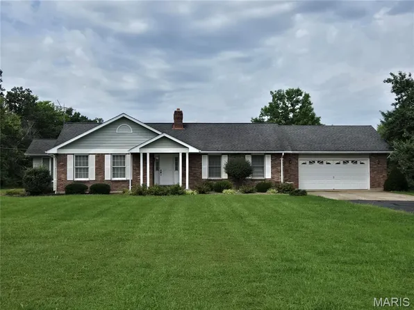 103 Meadow Ridge Dr, Troy, MO 63379