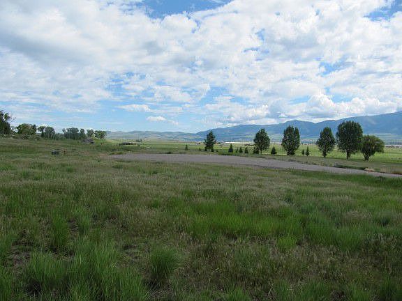 2nd image of Valley Garden Golf Village Lot 78