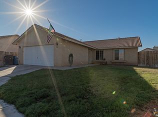 288 Canon Dr, Imperial, CA 92251