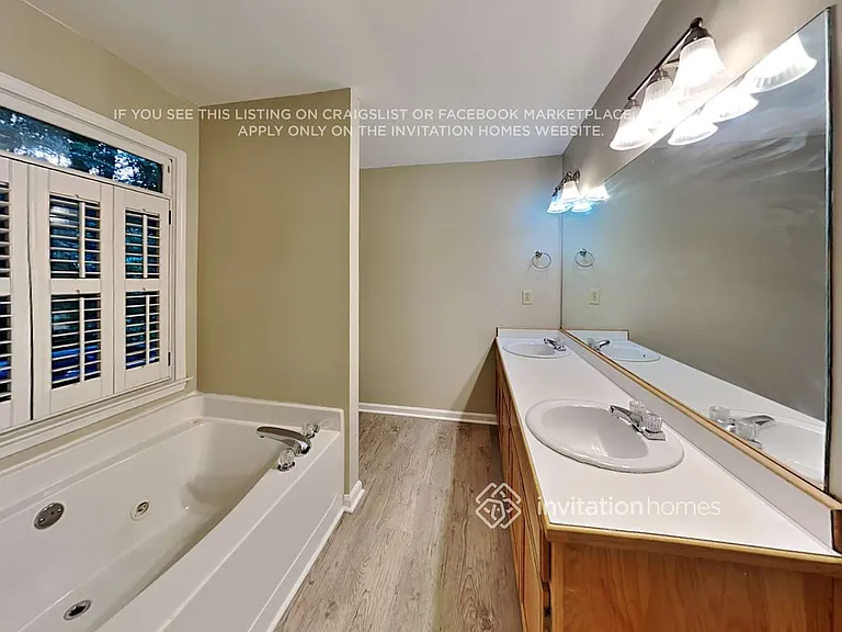 2123 Amherst Trl SE — Photo 18