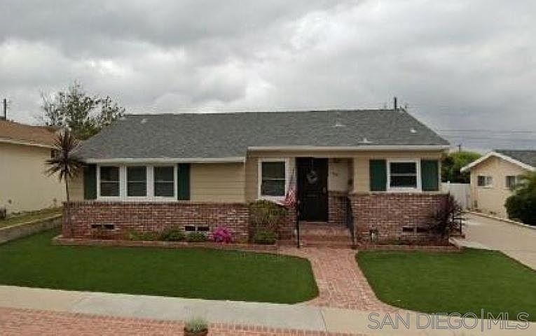 1st image of 5053 Chaucer Ave