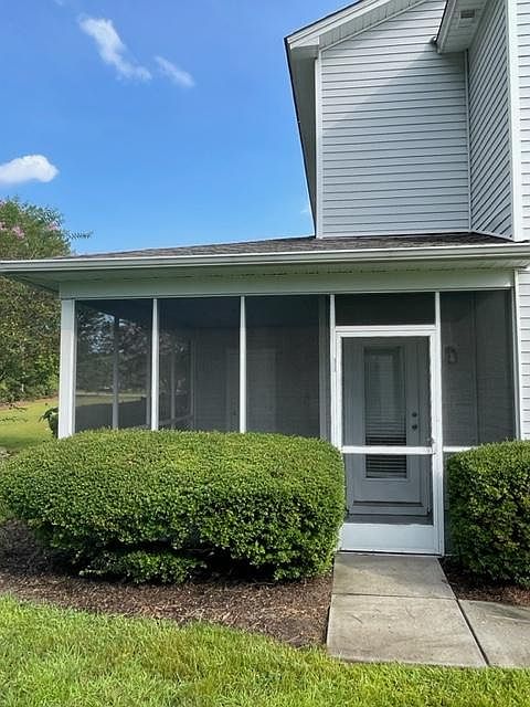 large screened in porch